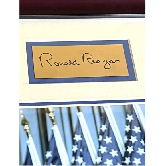 President Ronald Reagan Wall Hanging Picture Brass Plaque in Frame 21 X 14 Read